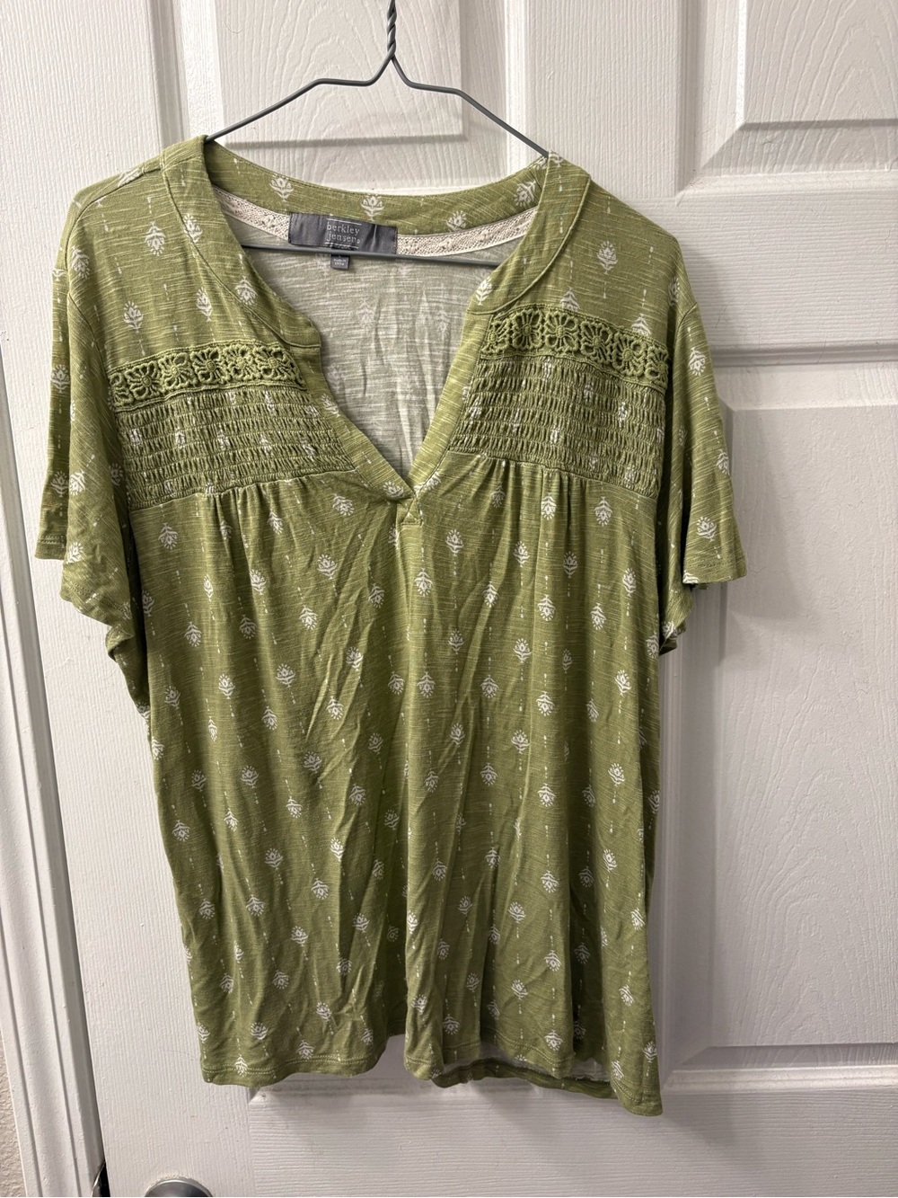Olive Green Short Sleeve V-Neck Tee